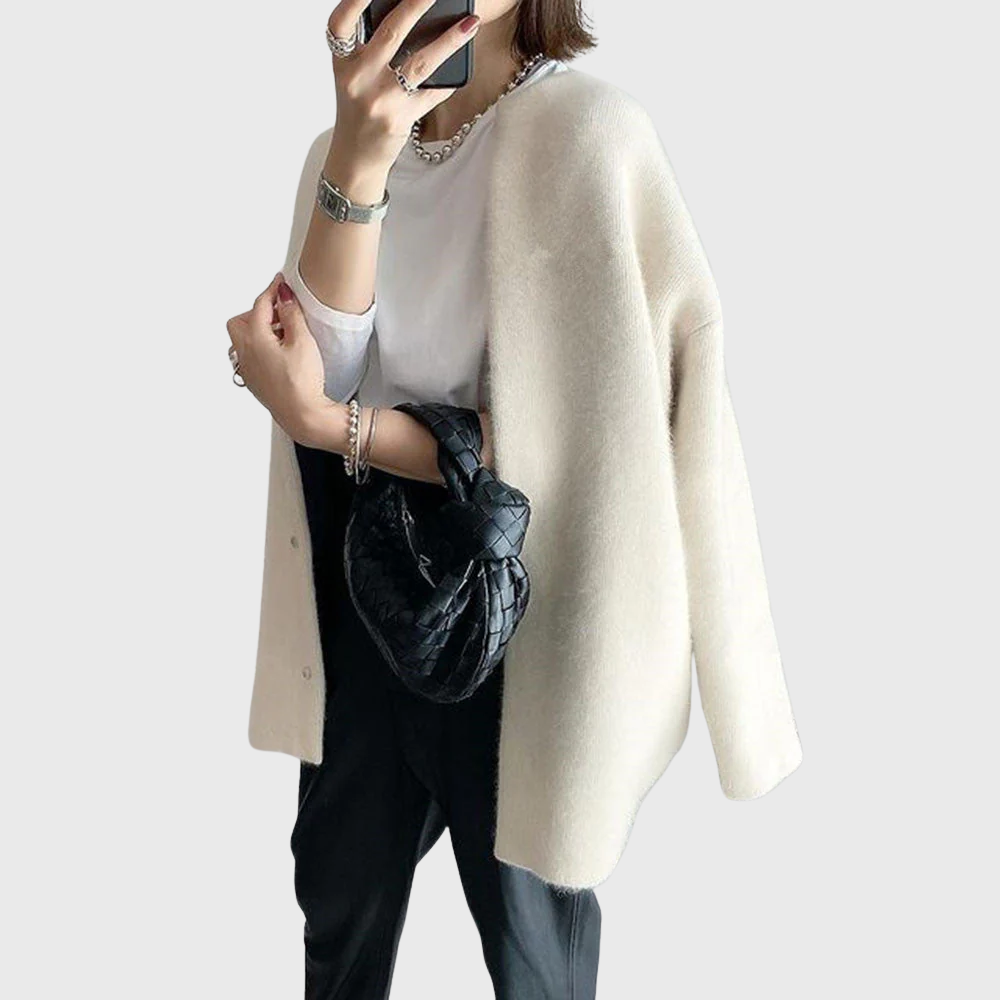Chloé™ - Elegant Cardigan